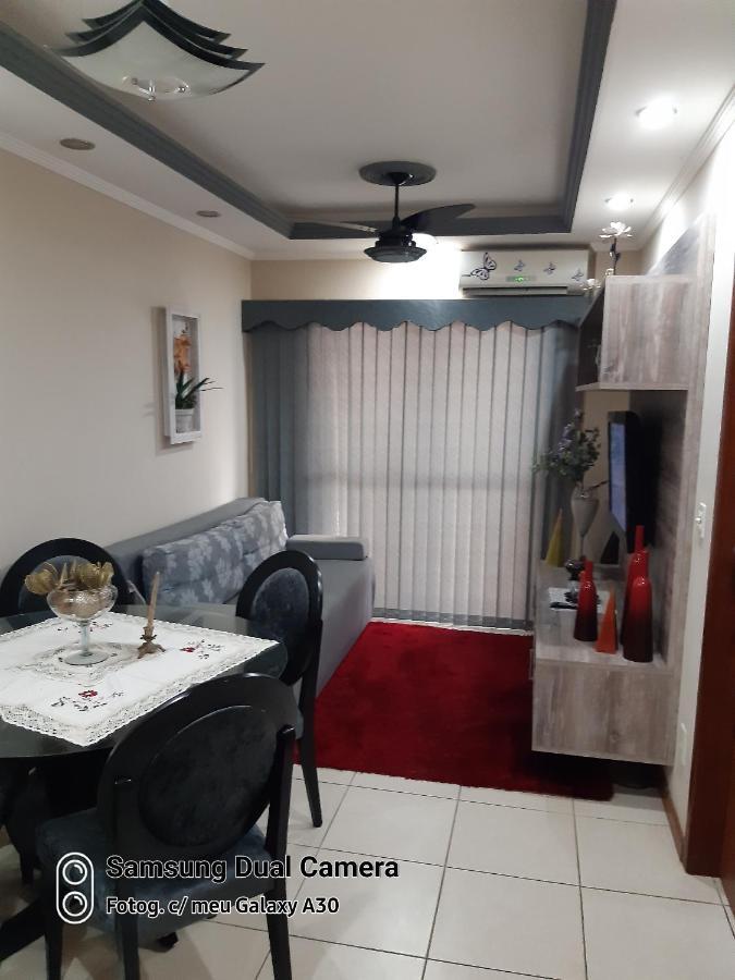 Apartamento Encantador Com Estacionamento Кабо Фрио Екстериор снимка