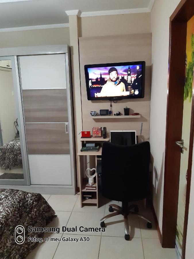 Apartamento Encantador Com Estacionamento Кабо Фрио Екстериор снимка