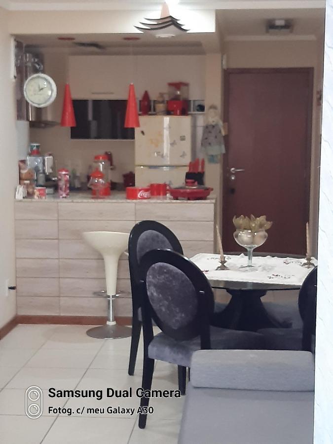 Apartamento Encantador Com Estacionamento Кабо Фрио Екстериор снимка