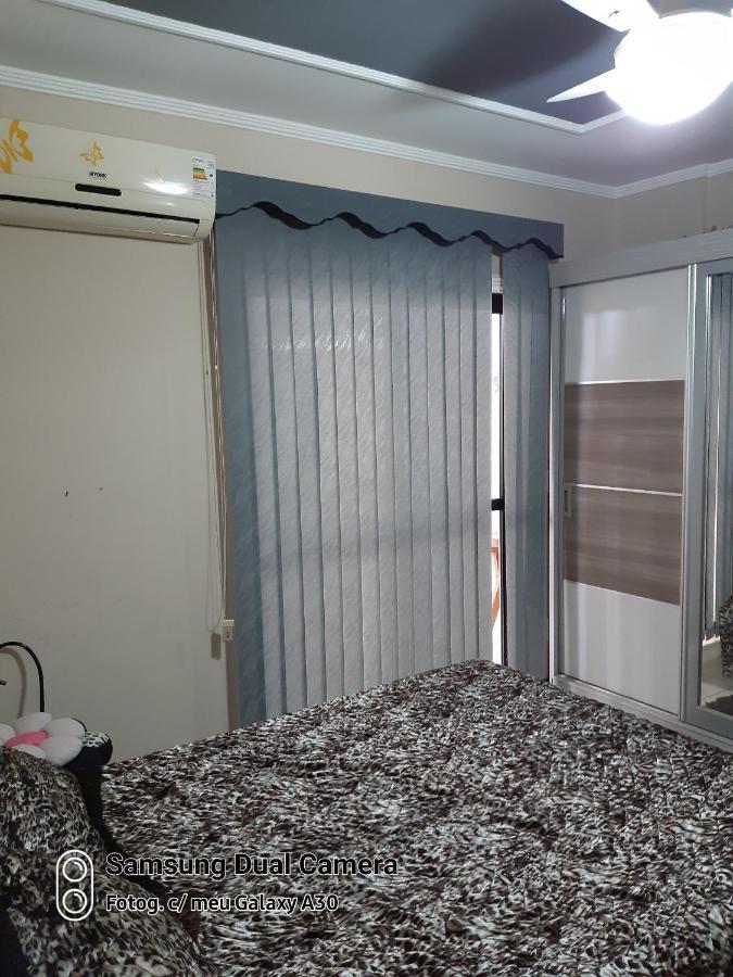 Apartamento Encantador Com Estacionamento Кабо Фрио Екстериор снимка