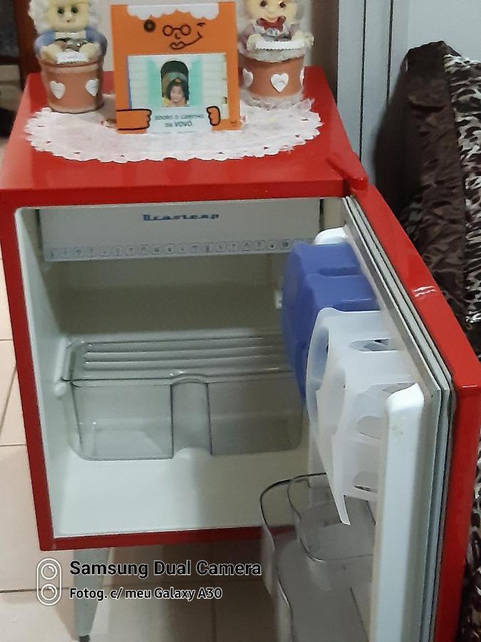 Apartamento Encantador Com Estacionamento Кабо Фрио Екстериор снимка