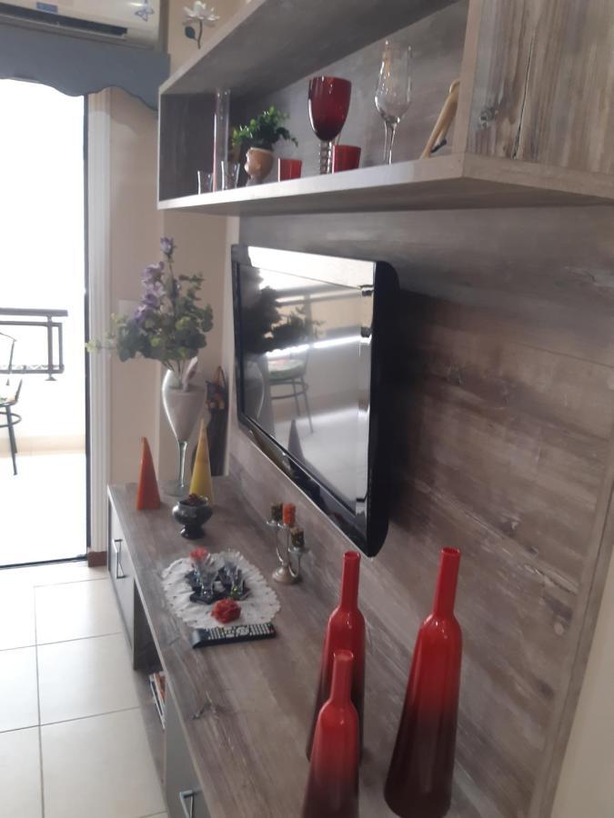 Apartamento Encantador Com Estacionamento Кабо Фрио Екстериор снимка
