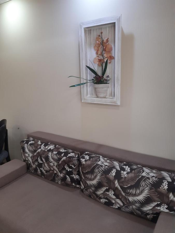 Apartamento Encantador Com Estacionamento Кабо Фрио Екстериор снимка