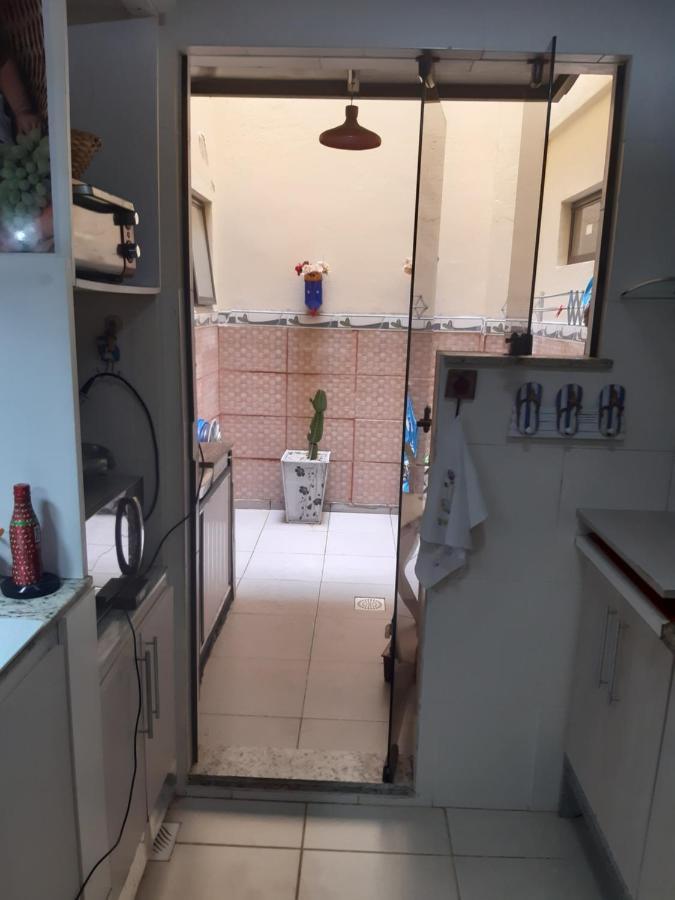Apartamento Encantador Com Estacionamento Кабо Фрио Екстериор снимка